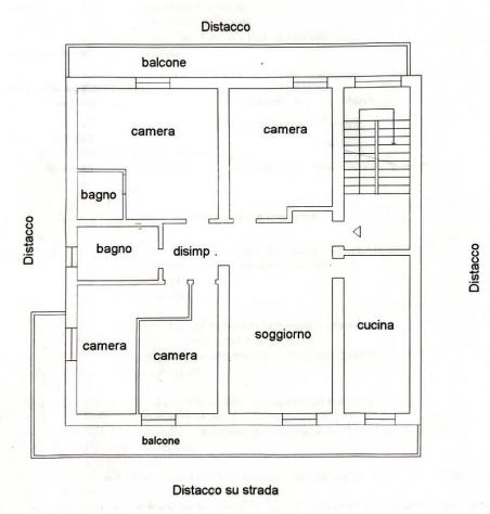 Appartamento in Via Carlo Roncoroni