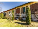 Rustico / Casale di 504 m² con più di 5 locali e box auto in vendita a Asti