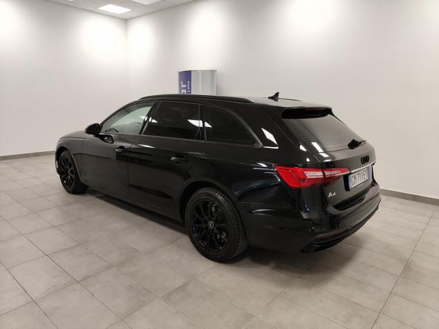 Audi A4 Avant 30 TDI S tronic AdaptiveCruise Fari LED Navi - Foto 9