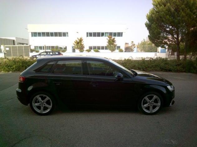 AUDI A3 SPB 1.6 TDI 116 CV Sport rif. 23989389 - Foto 4