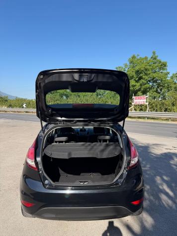 Ford Fiesta 1.5 TDCi 75CV - Foto 8