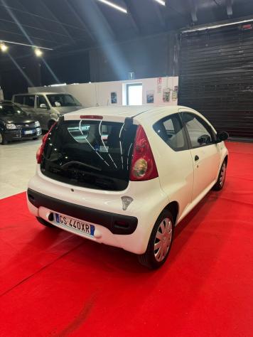 PEUGEOT 107 NEOPATENTATI - Foto 4