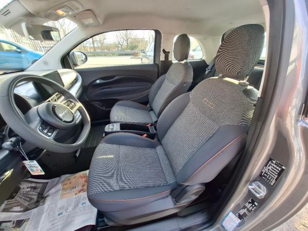 Fiat 500 500e Berlina 42 kWh La Prima - Foto 8