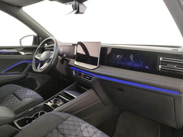 Volkswagen Tiguan Tiguan 2.0 tdi R-Line 150cv dsg - Foto 10