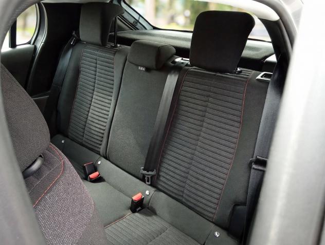 Peugeot 208 PureTech 75 Stop&Start 5 porte Allure Pack - Foto 8