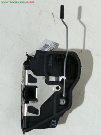 SERRATURA PORTA ANT. DX CON FUNZIONE SAFELOCK 5 PIN 999-U1452712 Carrozzeria  Lamierati esterni  Porte  Serratura porta a BMW - SERIE 05 F10 4 PORTE -