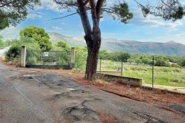 Immobile in asta di 10973 m² in vendita a Albenga - Foto 2