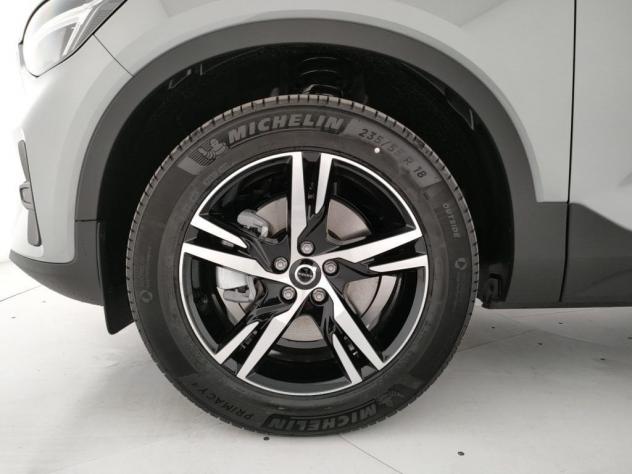 Volvo XC40 B3 automatico Core - Foto 9