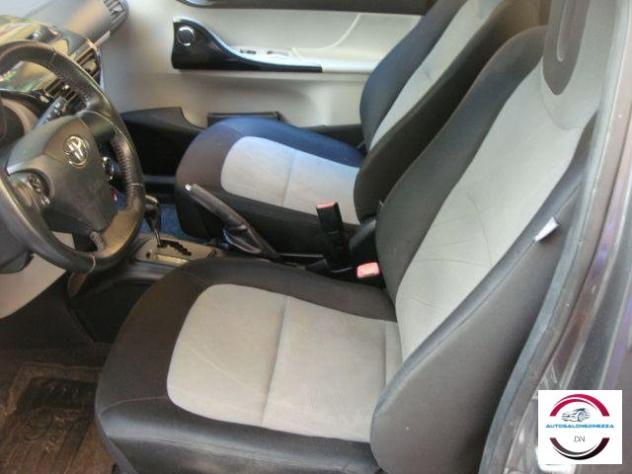 TOYOTA - iQ - 1.0 CVT Lounge - Foto 10