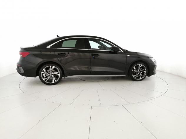 Audi A3 Sedan 35 2.0 tdi S line edition s-tronic - Foto 4