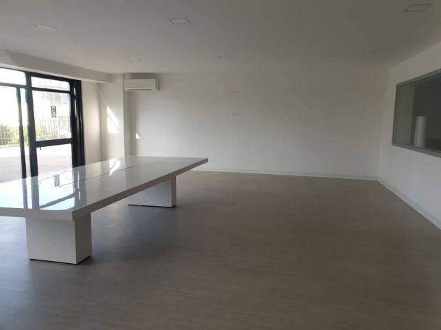 Vendo CAPANNONE con appartamento a Terni. - Foto 4