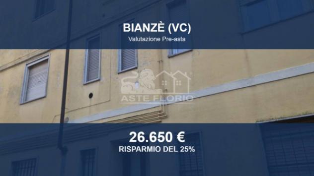 Immobile in asta di 50 m², box auto in vendita a Bianzè
