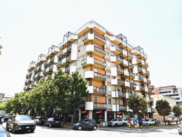 Quadrilocale in vendita a Pescara