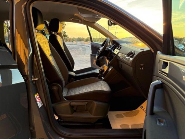 VOLKSWAGEN Tiguan 2.0 TDI 150 CV SCR DSG Life rif. 24072962 - Foto 8