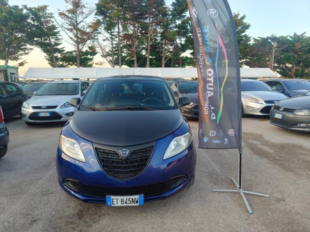 Lancia Ypsilon S 1.2 5p GPL Ecochic Momodesign - Foto 2