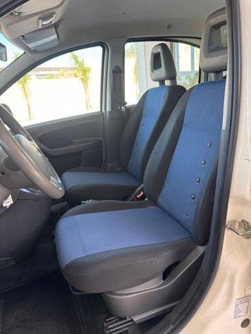 Fiat Panda 1.3 MJT 75cv 4x4 - Foto 9