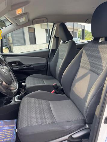 Toyota Yaris 1.0 5 porte Lounge - Foto 10