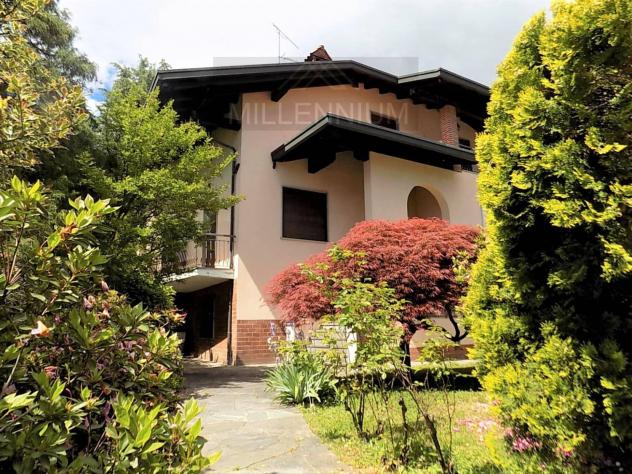 Villa singola - Arona . Rif.: ar950ir