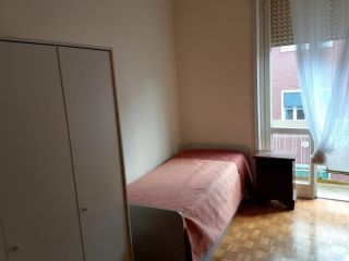 Si affitta posto letto a Seregno