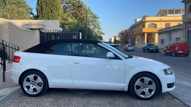 Audi A3 Cabrio 1.6 TDI 105 CV CR Ambition - Foto 9