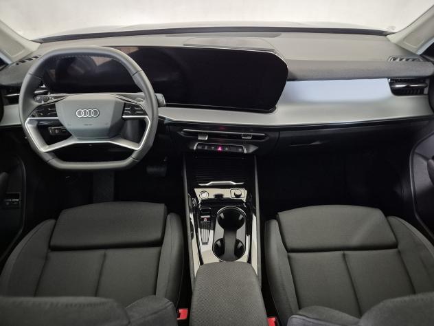 Audi Q3 II 2025 Sportback Sportback 1.5 e-hybrid S line edition 272cv str - Foto 8