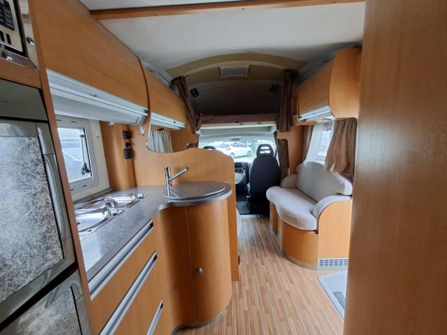 CAMPER CI DUCATO MANSARDATO SEMIDINETTE LETTO MATRIMONIALE CLIMATIZZATORE FOTOVOLTAICO WEBASTO CAMPEGGIO USATI GENERALI - Foto 10