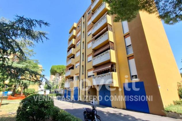 Appartamento di 125 m² con 4 locali e box auto in vendita a Pesaro