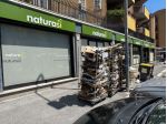Locale Plurivetrine in Posizione Dominante-Alta Redditività