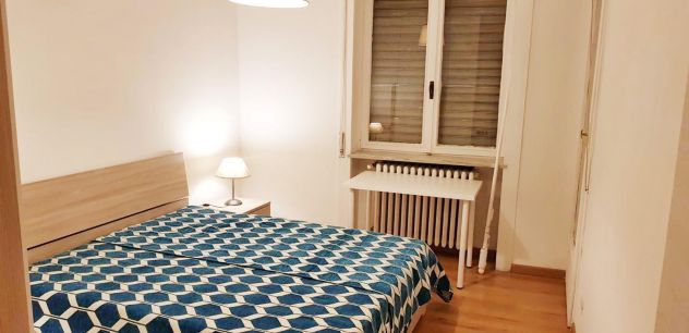 STANZA CON LETTO MATRIMONIALE ARREDATA MM UDINE - Foto 3