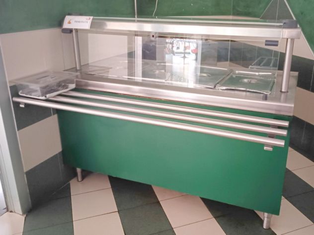 arredamento self-service per ristorazione usato