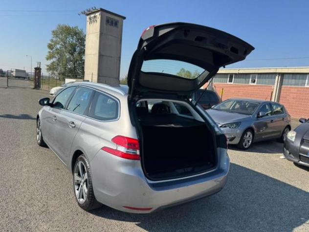 PEUGEOT 308 BlueHDi 150 S&S EAT6 SW Business rif. 24138429 - Foto 6