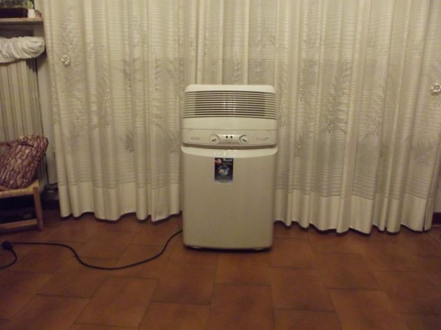 CONDIZIONATORE PORTATILE DELONGHI MOD. PAC F 120 ECO