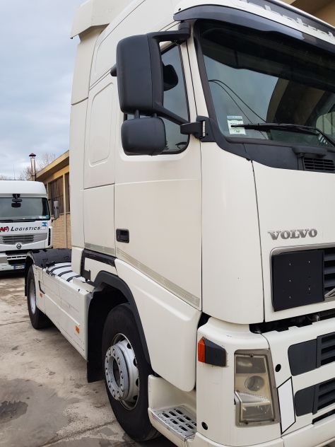 Autocarro USATO VOLVO FH460 E3 - Foto 6