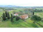 Rustico in vendita a Fucecchio 400 mq  Rif: 1404374
