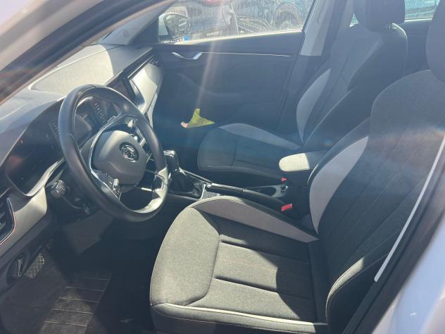 Skoda Kamiq 1.5 TSI ACT DSG Monte Carlo - Foto 9