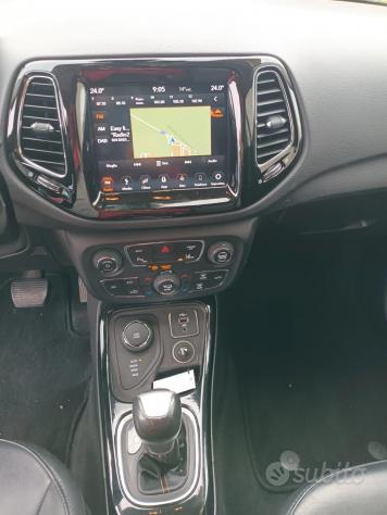 Jeep Compass 2.0 Multijet II 4WD Limited - Foto 9