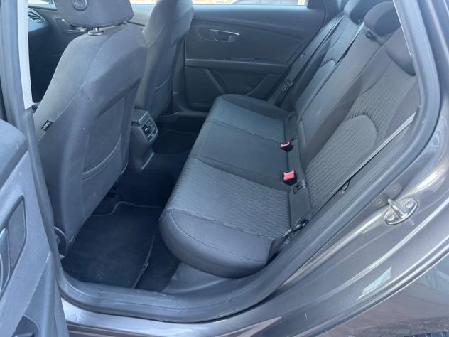Seat Leon 1.6 TDI 105 CV DSG ST Start/Stop Style - Foto 8