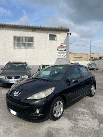 Peugeot 207 - Foto 2