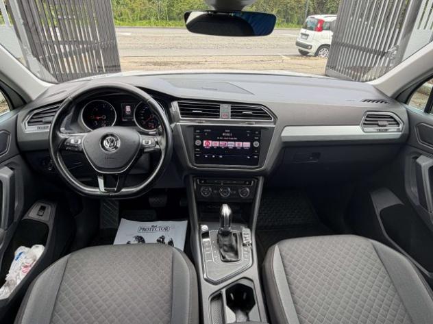 VOLKSWAGEN Tiguan Tiguan II 2.0 tdi Advanced R-Line Exterior Pack 15 rif. 23936620 - Foto 4