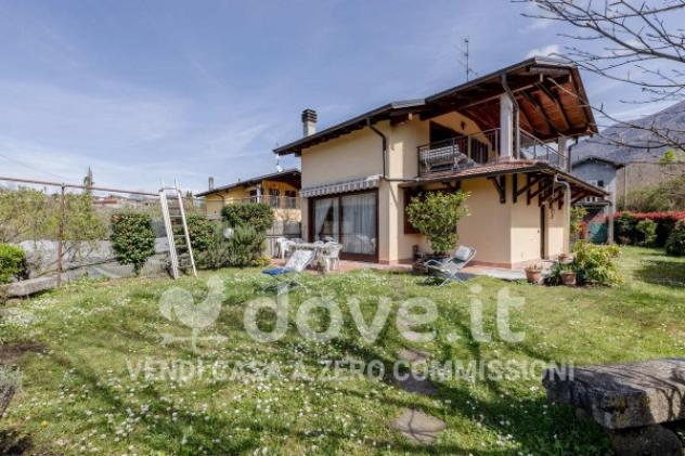 Villa di 145 m² con 4 locali e box auto doppio in vendita a Porto Valtravaglia - Foto 2