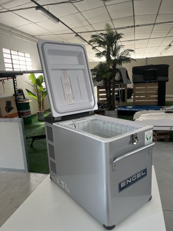 Frigorifero Frizzer New Frigo TB 45 litri Com Nuovo - Foto 9