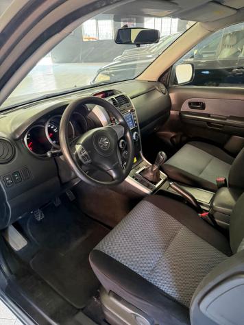 Suzuki Grand Vitara 1.9 DDiS 3 porte - Foto 6