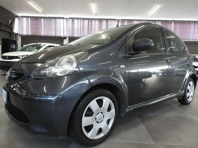 TOYOTA - Aygo - 12V VVT-i 5 porte Clima - Foto 2