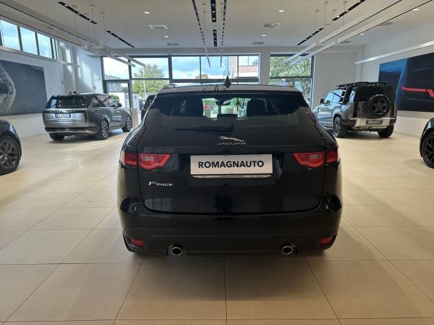 Jaguar F-Pace F-Pace 2.0d i4 R-Sport awd 240cv auto my19 - Foto 6