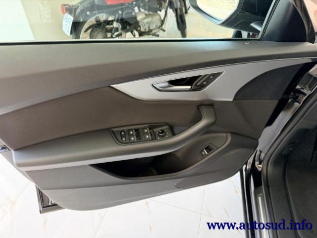 AUDI Q8 45 TDI quattro tiptronic rif. 24073128 - Foto 9