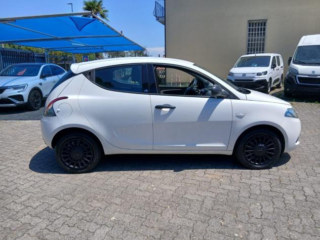Lancia Ypsilon 1.2 69 CV 5 porte GPL Ecochic Silver. - Foto 6