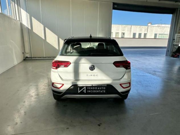 VOLKSWAGEN T-Roc 1.0 TSI STYLE rif. 24179611 - Foto 6