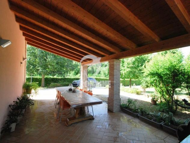 Splendida villa indipendente con giardino di 1.500 mq. - Foto 3