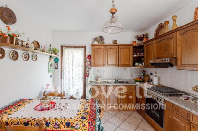 Villa di 145 m² con 4 locali e box auto doppio in vendita a Porto Valtravaglia - Foto 9