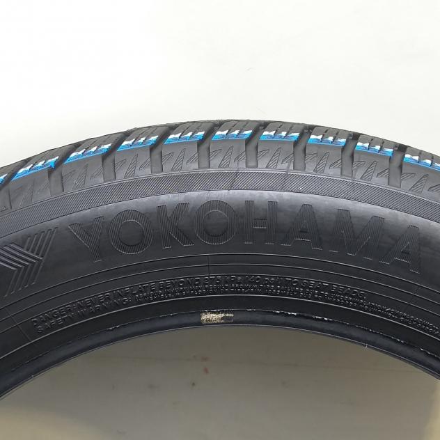 4 GOMME 235 55 20 YOKOHAMA A72260 - Foto 4